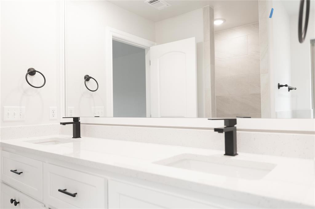 2225 Nw 170th Street Property Photo 14