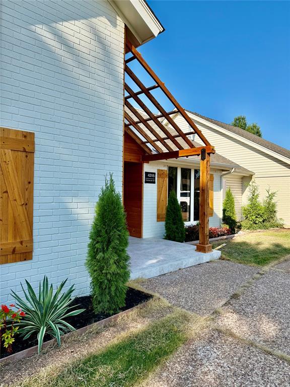 4205 Tamarisk Drive Property Photo 45