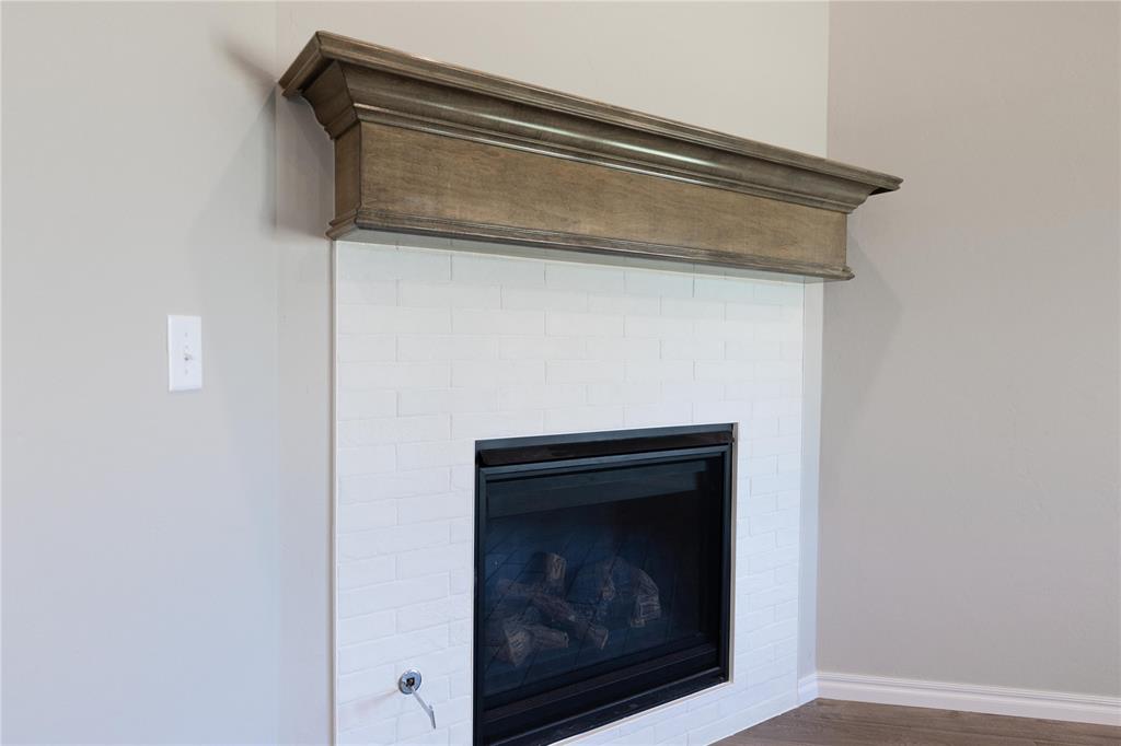 12217 Sw 32nd Place Property Photo 12
