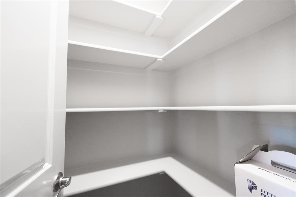 12217 Sw 32nd Place Property Photo 13