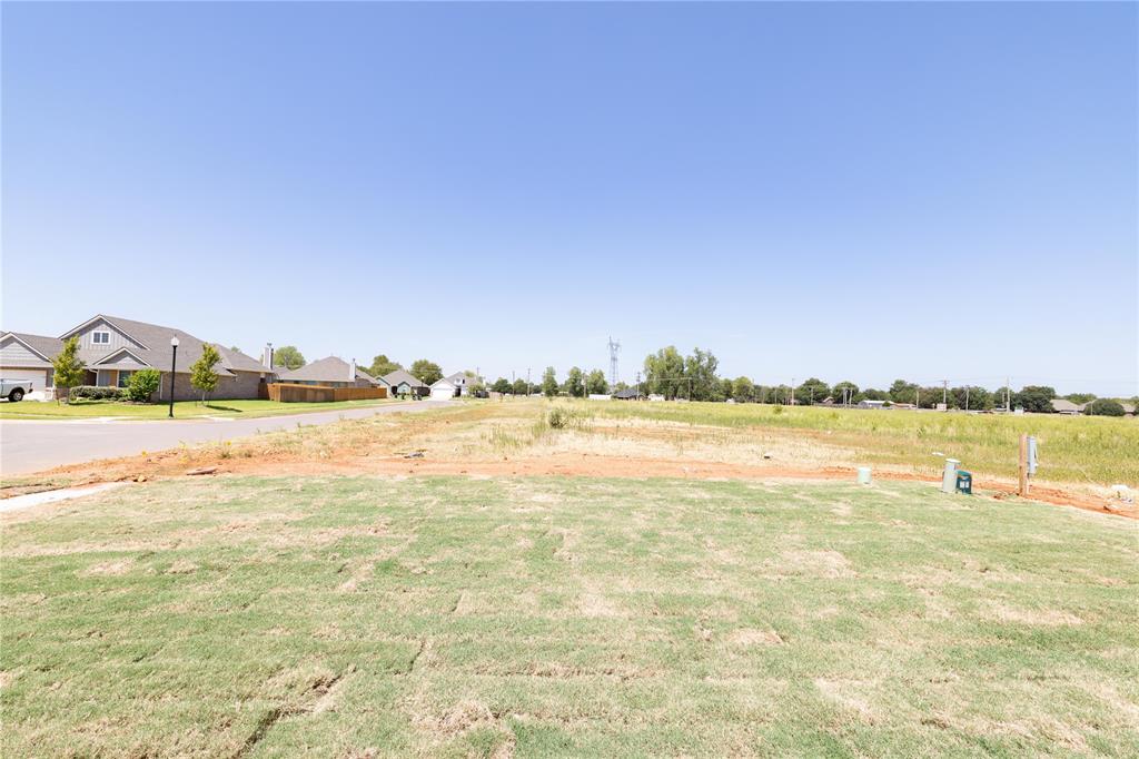 12217 Sw 32nd Place Property Photo 37