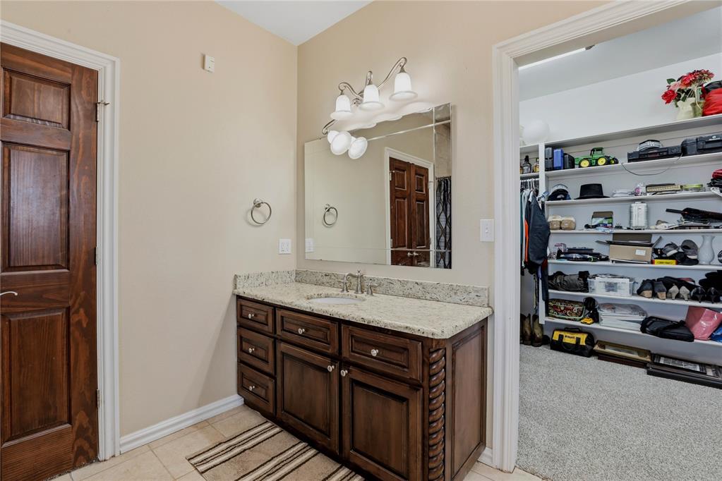 2868 S Anderson Road Property Photo 19