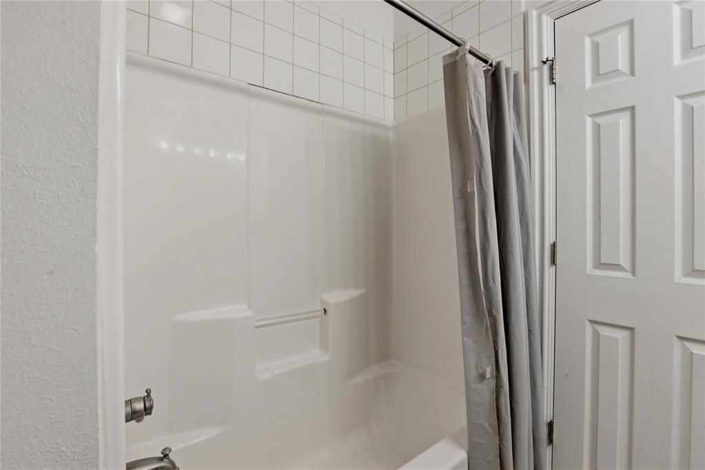 2868 S Anderson Road Property Photo 25