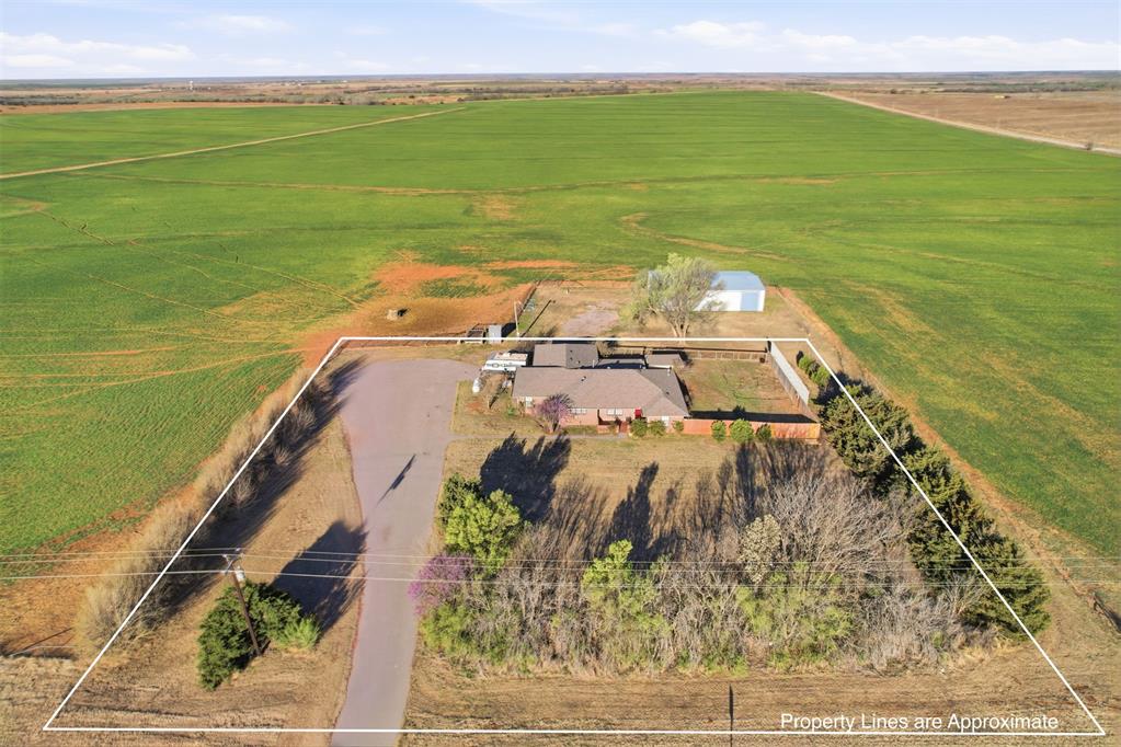8717 Us Highway 183 Property Photo 2