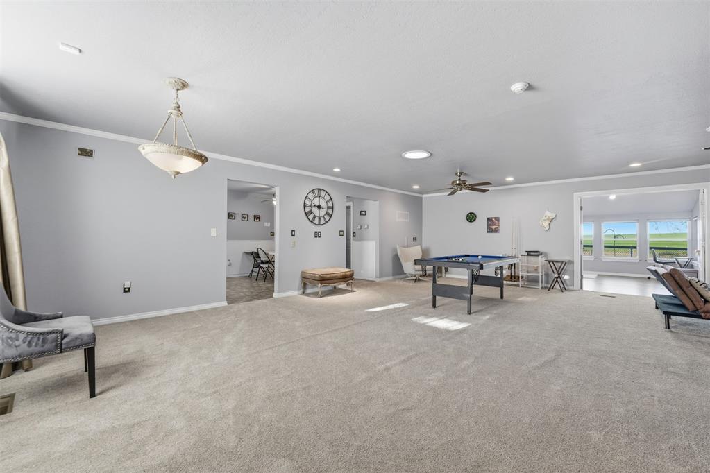 8717 Us Highway 183 Property Photo 7