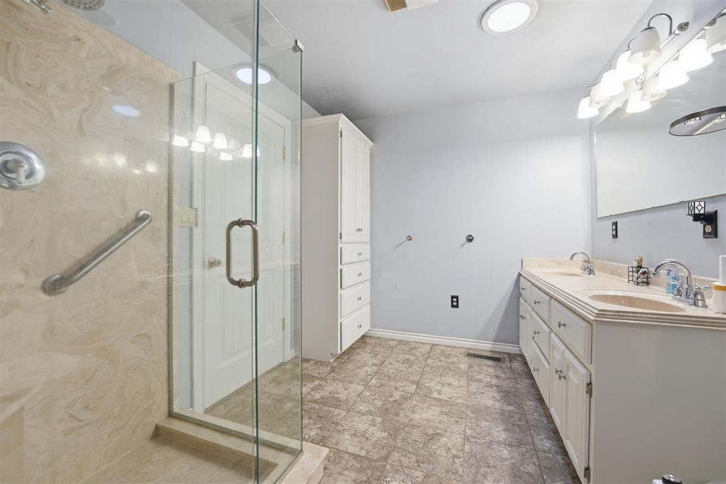 8717 Us Highway 183 Property Photo 27