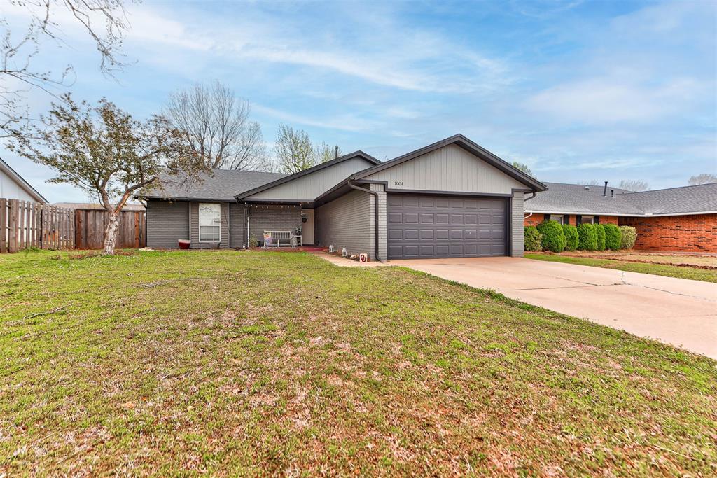 1004 S Neptune Road Property Photo 1