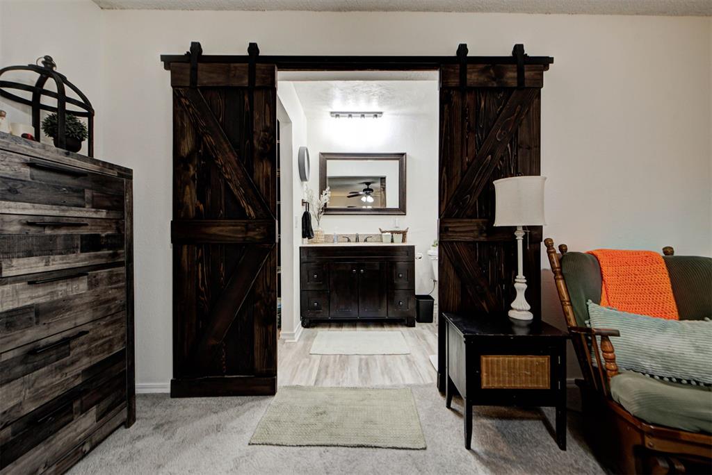 1004 S Neptune Road Property Photo 18