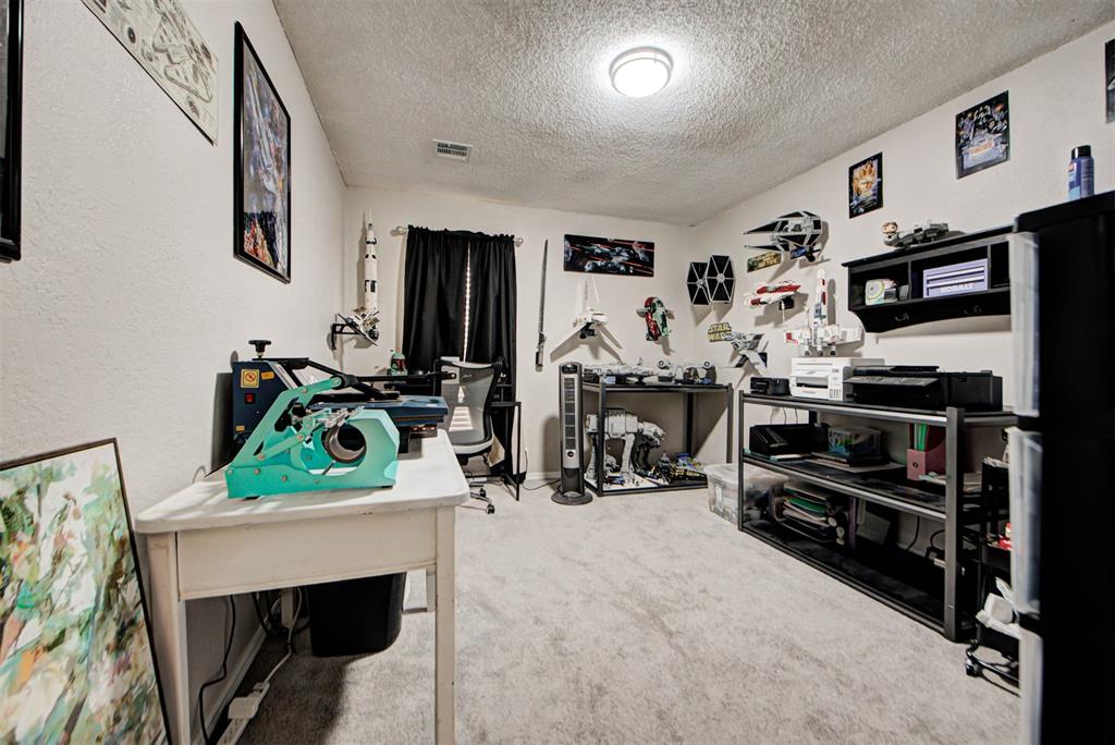 1004 S Neptune Road Property Photo 22