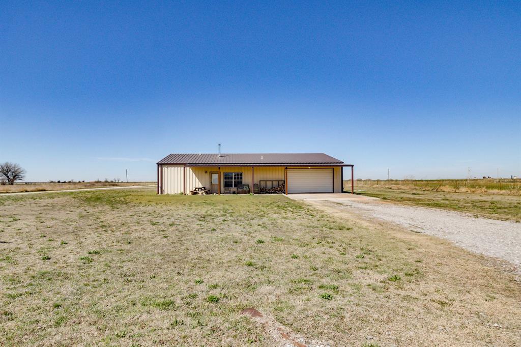 17725 Saddleback Lane Property Photo 3
