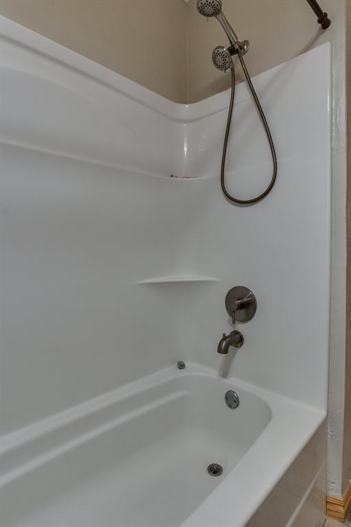 17725 Saddleback Lane Property Photo 14
