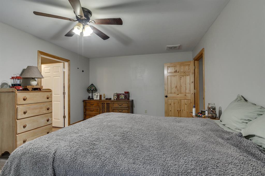 17725 Saddleback Lane Property Photo 15
