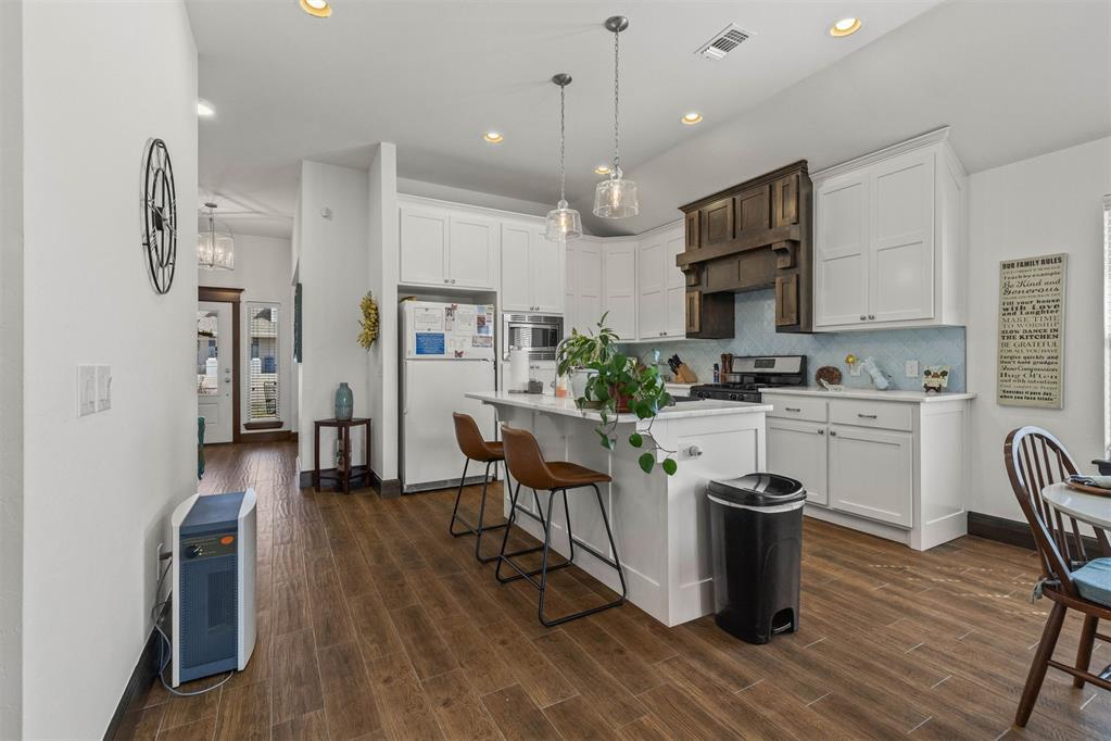 1 Ivory Drive Property Photo 6