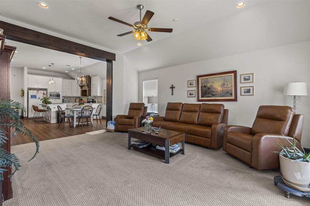 1 Ivory Drive Property Photo 14