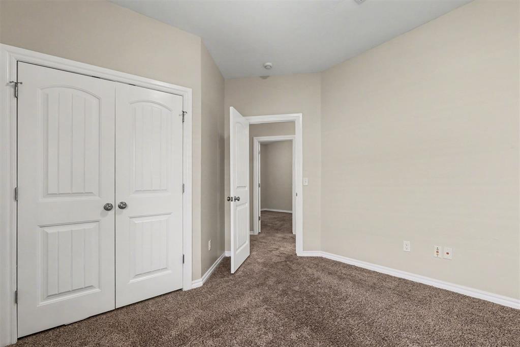 8021 Nw 159th Street Property Photo 13