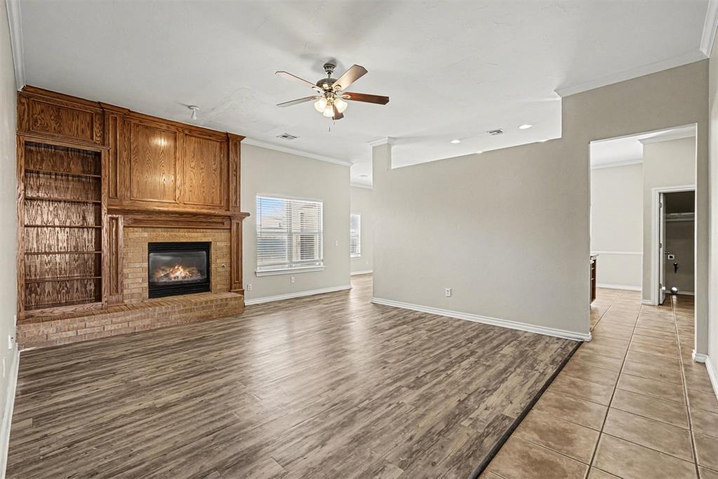 2912 Danielle Terrace Property Photo 6