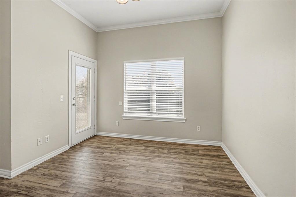 2912 Danielle Terrace Property Photo 10