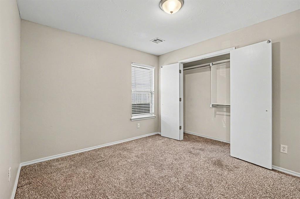 2912 Danielle Terrace Property Photo 23