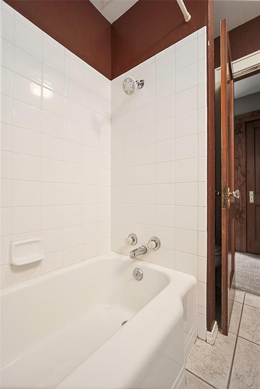 209 N Rush Avenue Property Photo 34