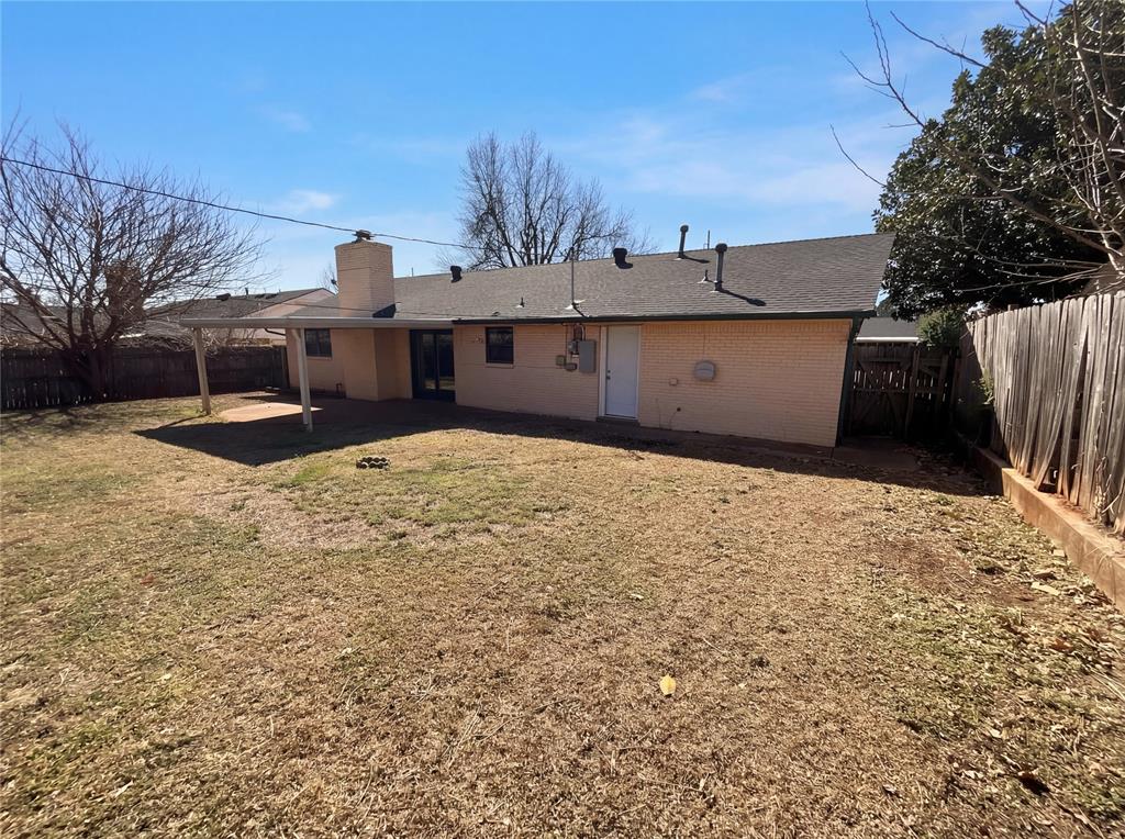 2429 Nw 109th Street Property Photo 5