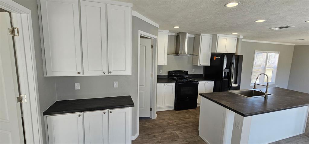 1220536 Property Photo 2