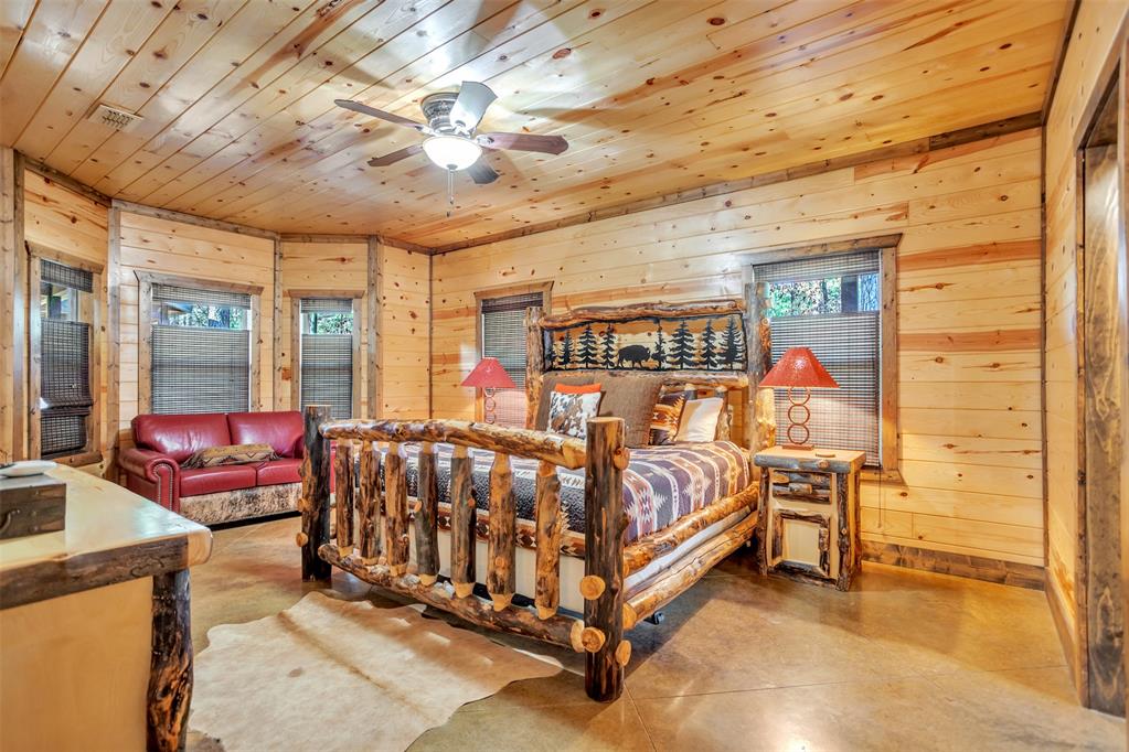 658 Sugar Pine Loop Property Photo 12