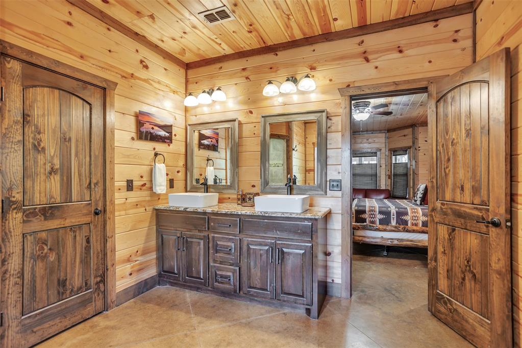 658 Sugar Pine Loop Property Photo 15