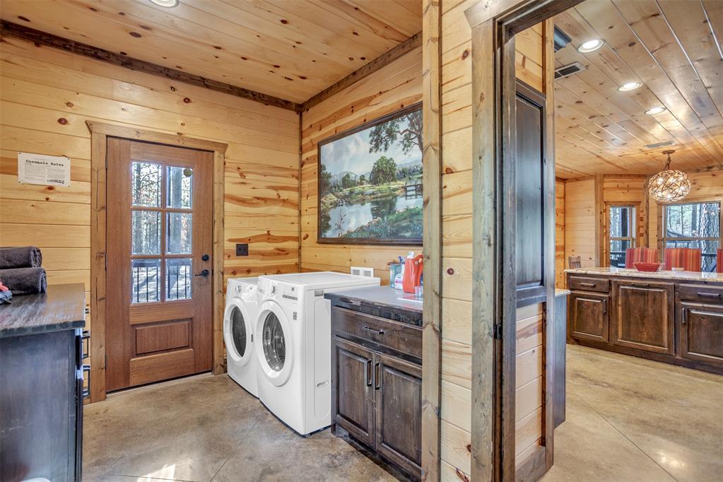 658 Sugar Pine Loop Property Photo 37