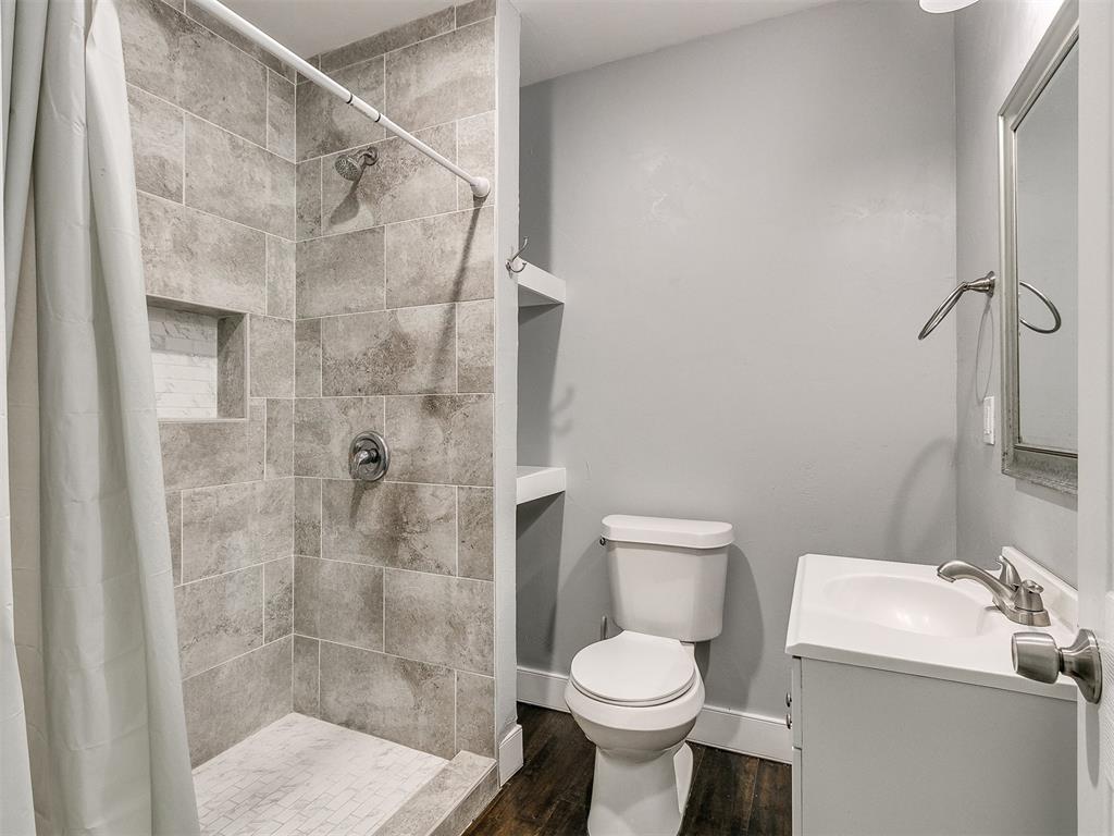 1615 Nw 1st Street A & B Property Photo 6
