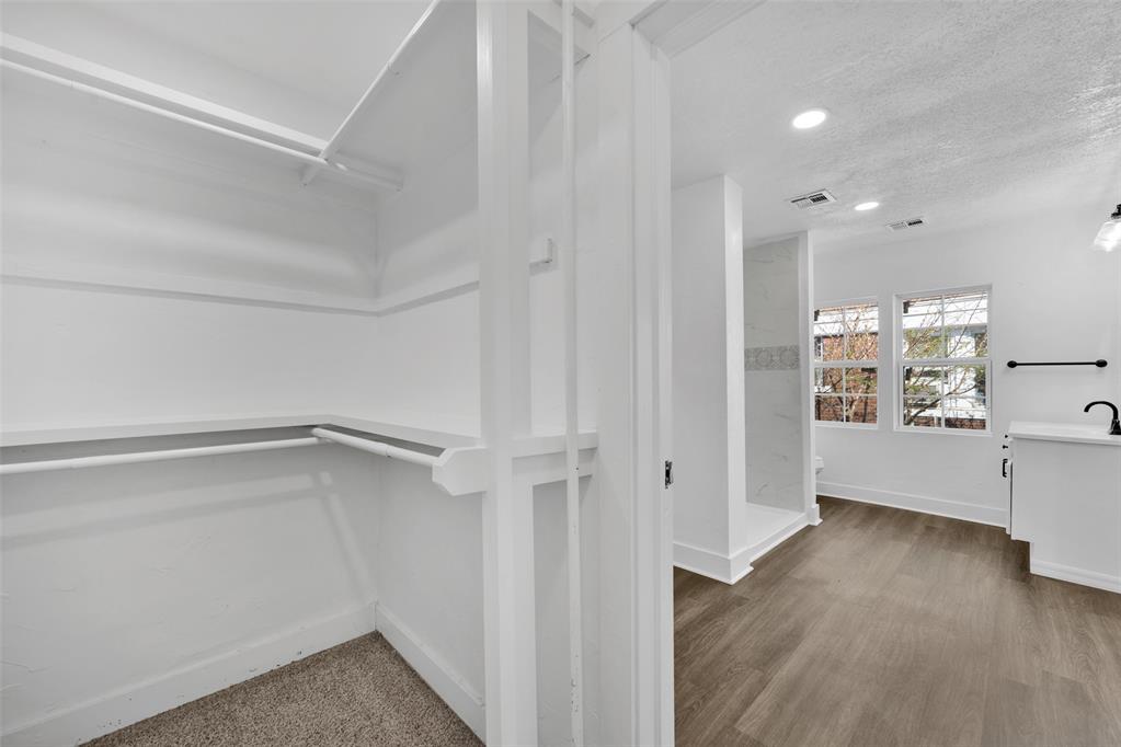 1301 N Mckinley Avenue Property Photo 19