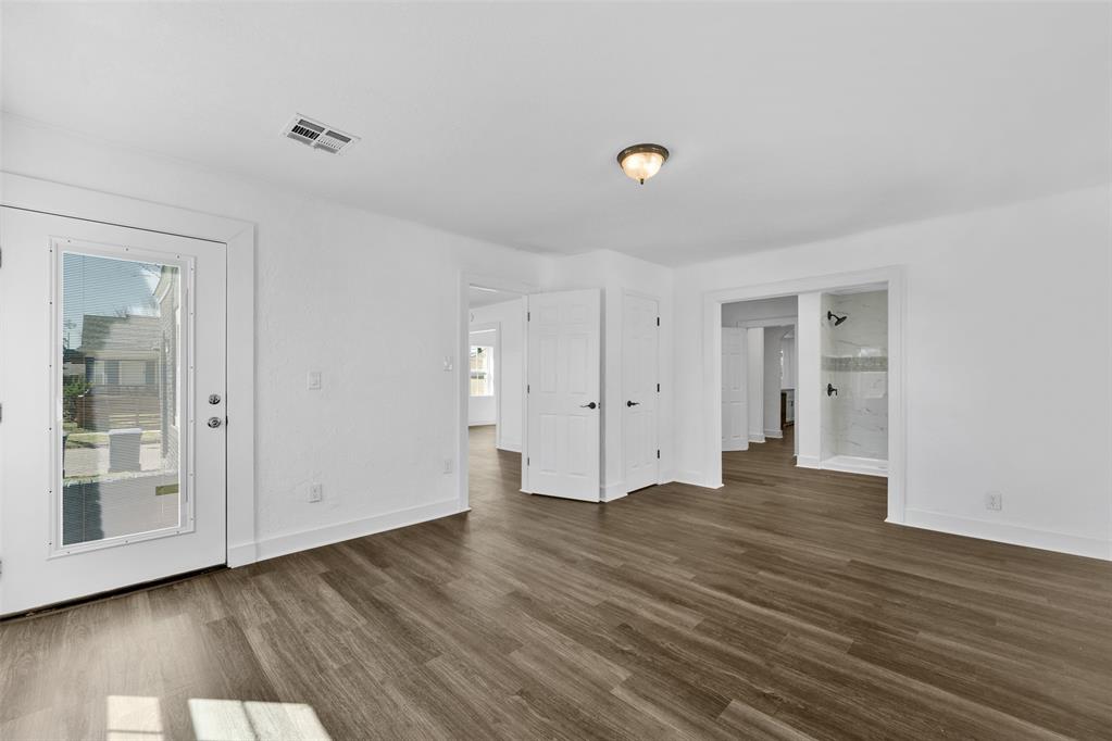 1301 N Mckinley Avenue Property Photo 22