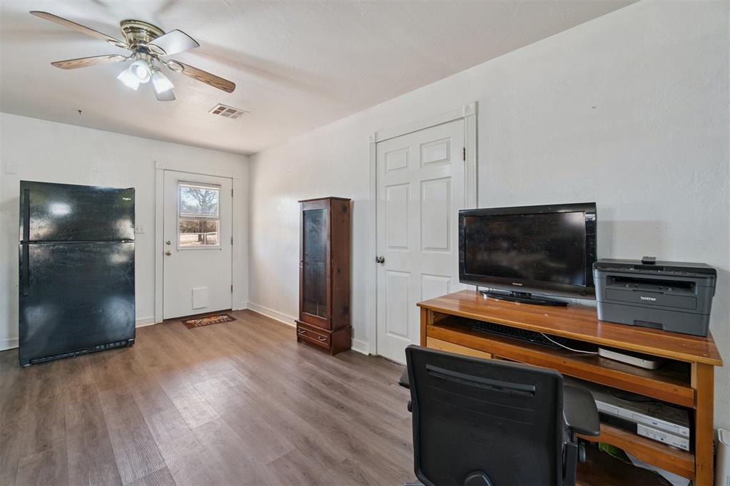 26556 Elm Road Property Photo 14