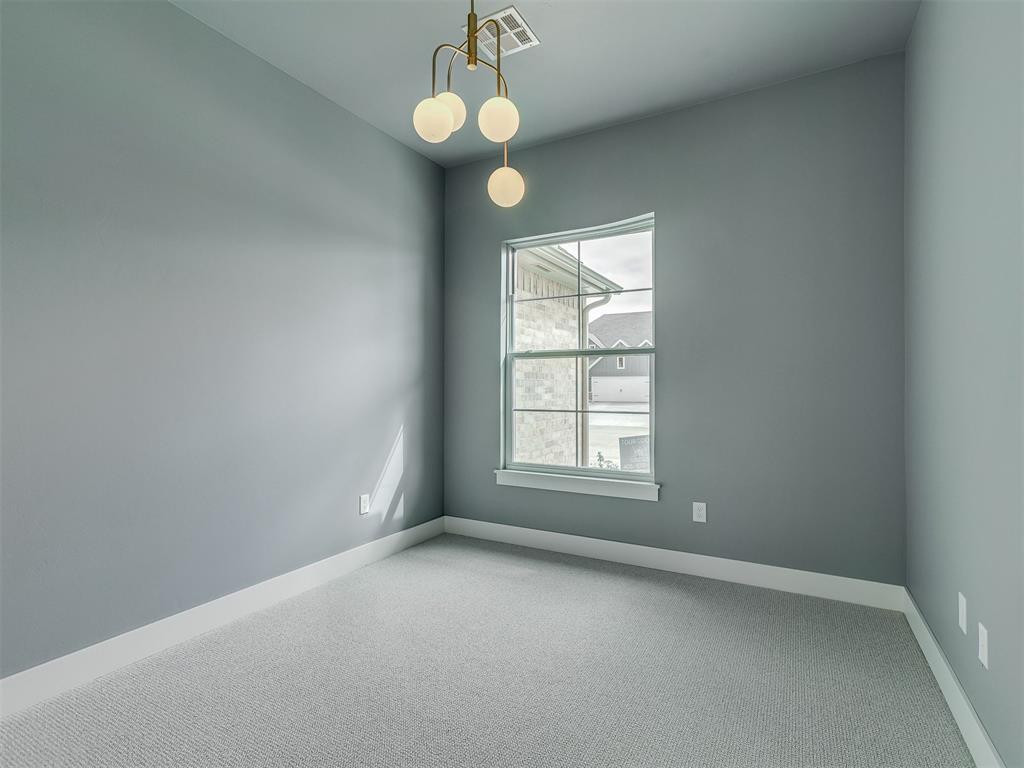 3912 Skyler Way Property Photo 35