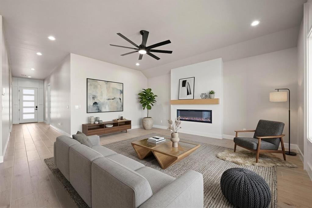 15700 Siloa Avenue Property Photo 3