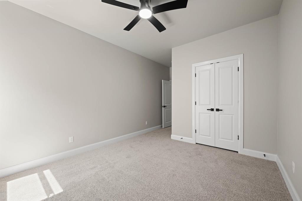15700 Siloa Avenue Property Photo 37