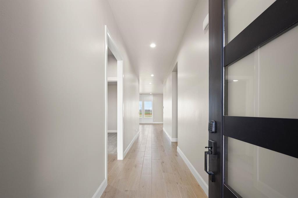 15700 Siloa Avenue Property Photo 39