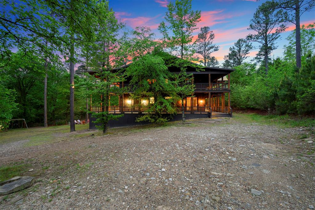 29 Moonseed Circle Property Photo 1