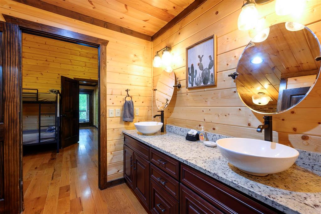 29 Moonseed Circle Property Photo 28
