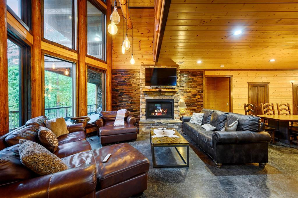 29 Moonseed Circle Property Photo 35