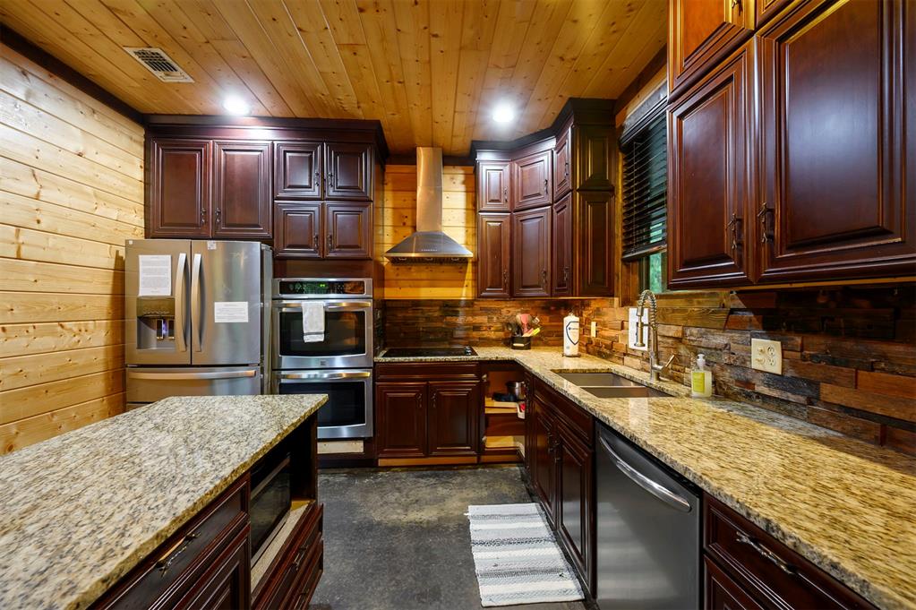 29 Moonseed Circle Property Photo 39