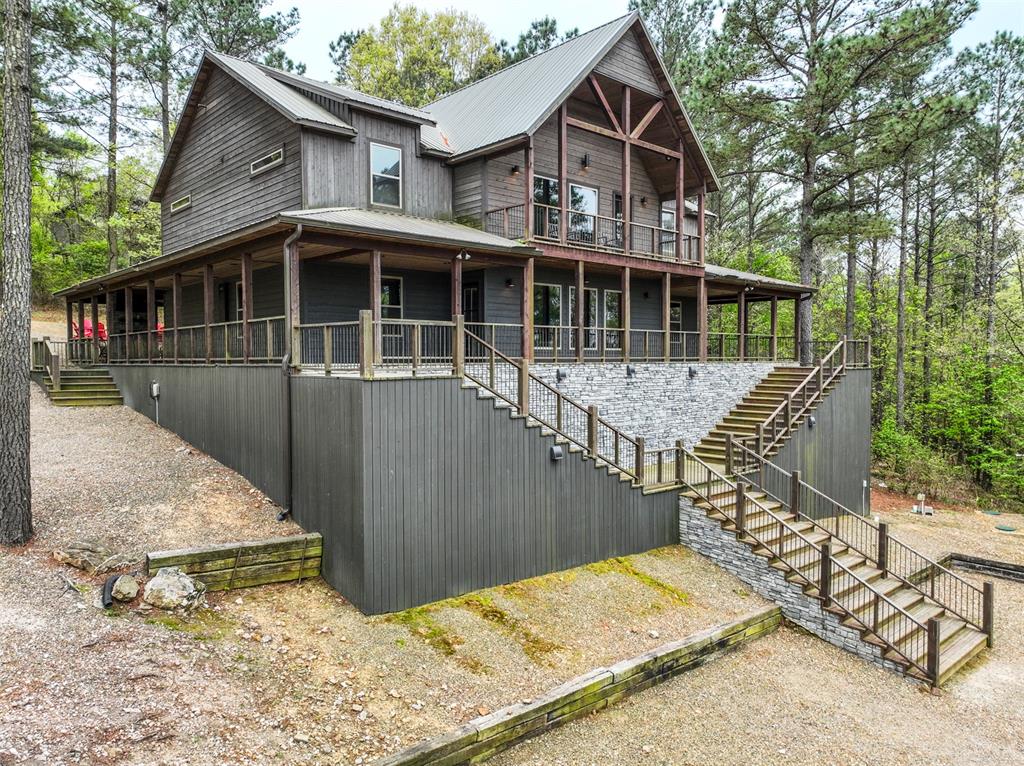 405 Red Berry Trail Property Photo 1