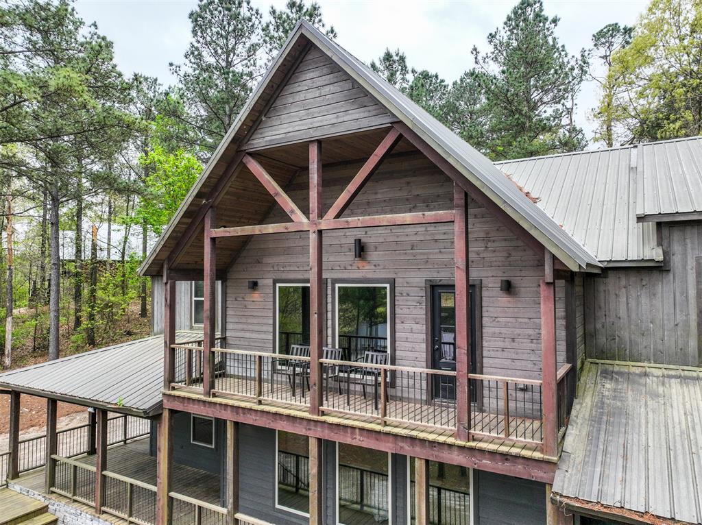 405 Red Berry Trail Property Photo 3