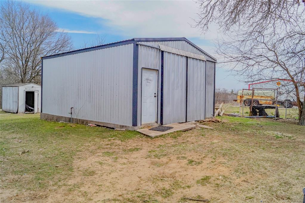 95 3rd Street Property Photo 3