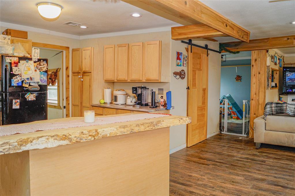 95 3rd Street Property Photo 12