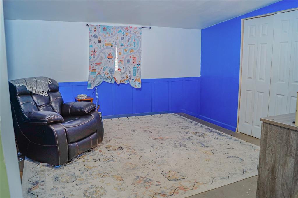 95 3rd Street Property Photo 23