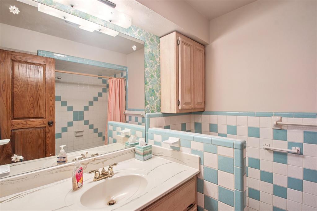 1501 S Avery Avenue Property Photo 23