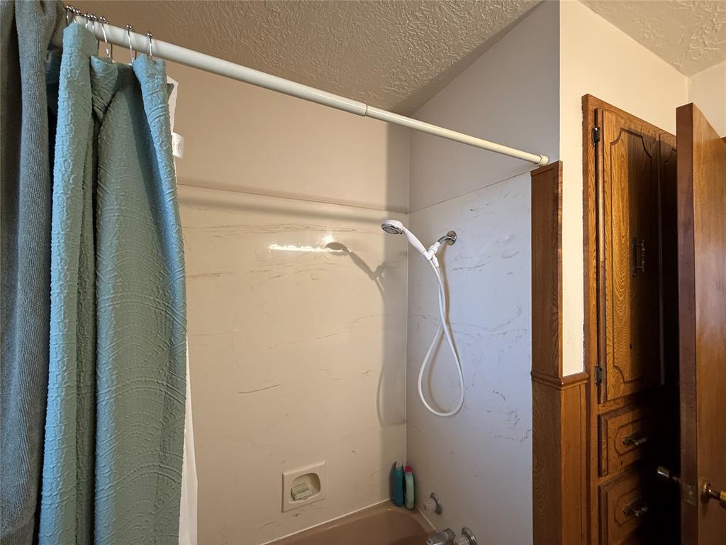 826 Hillcrest Drive Property Photo 29