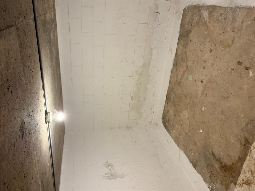 826 Hillcrest Drive Property Photo 32