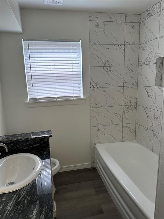808 Hedge Drive Property Photo 11