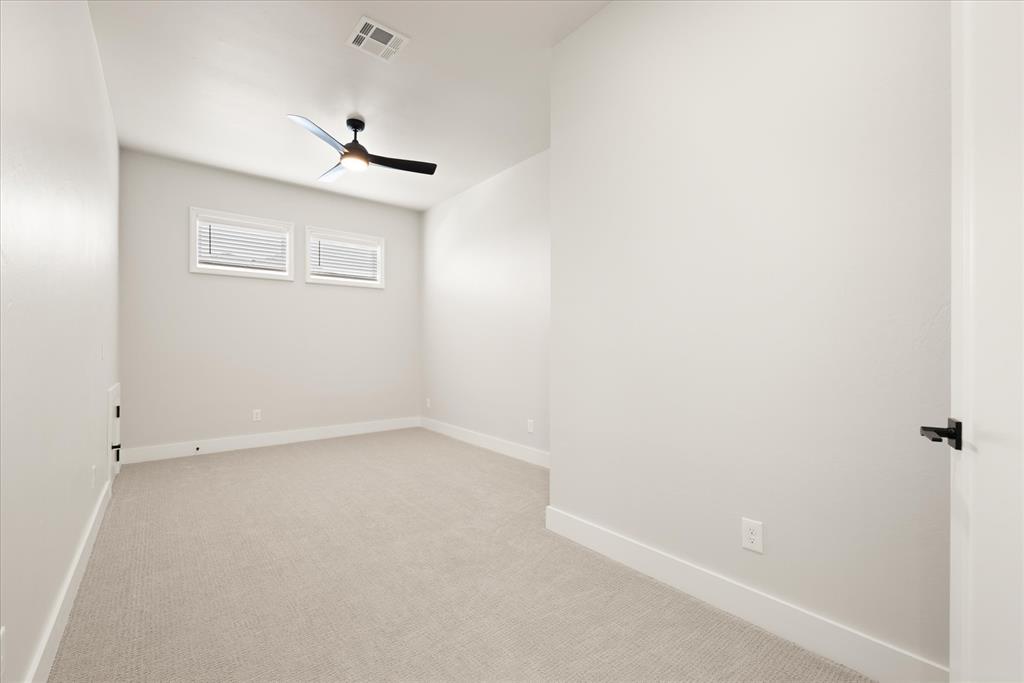 6305 Nw 153rd Street Property Photo 32